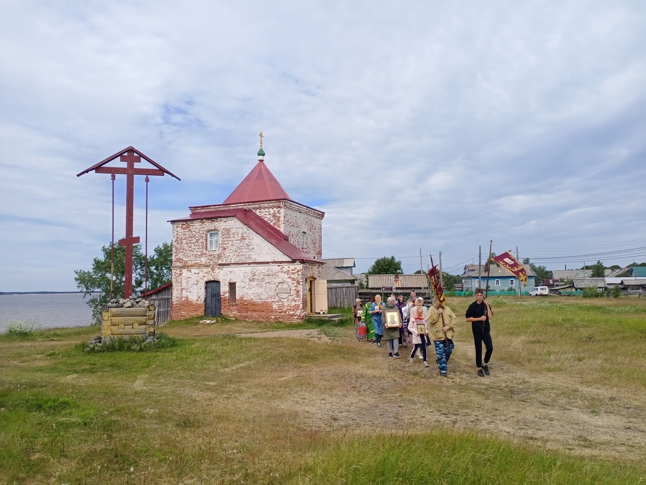 Архангел епархия. Пертоминск. Лопшеньга. Яренгский монастырь. Устье деревни Яреньга, Приморский район.